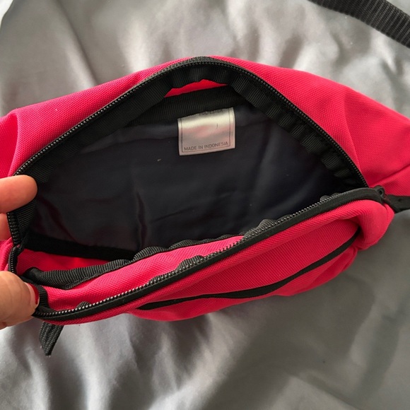 Adidas fanny pack - Picture 2 of 4